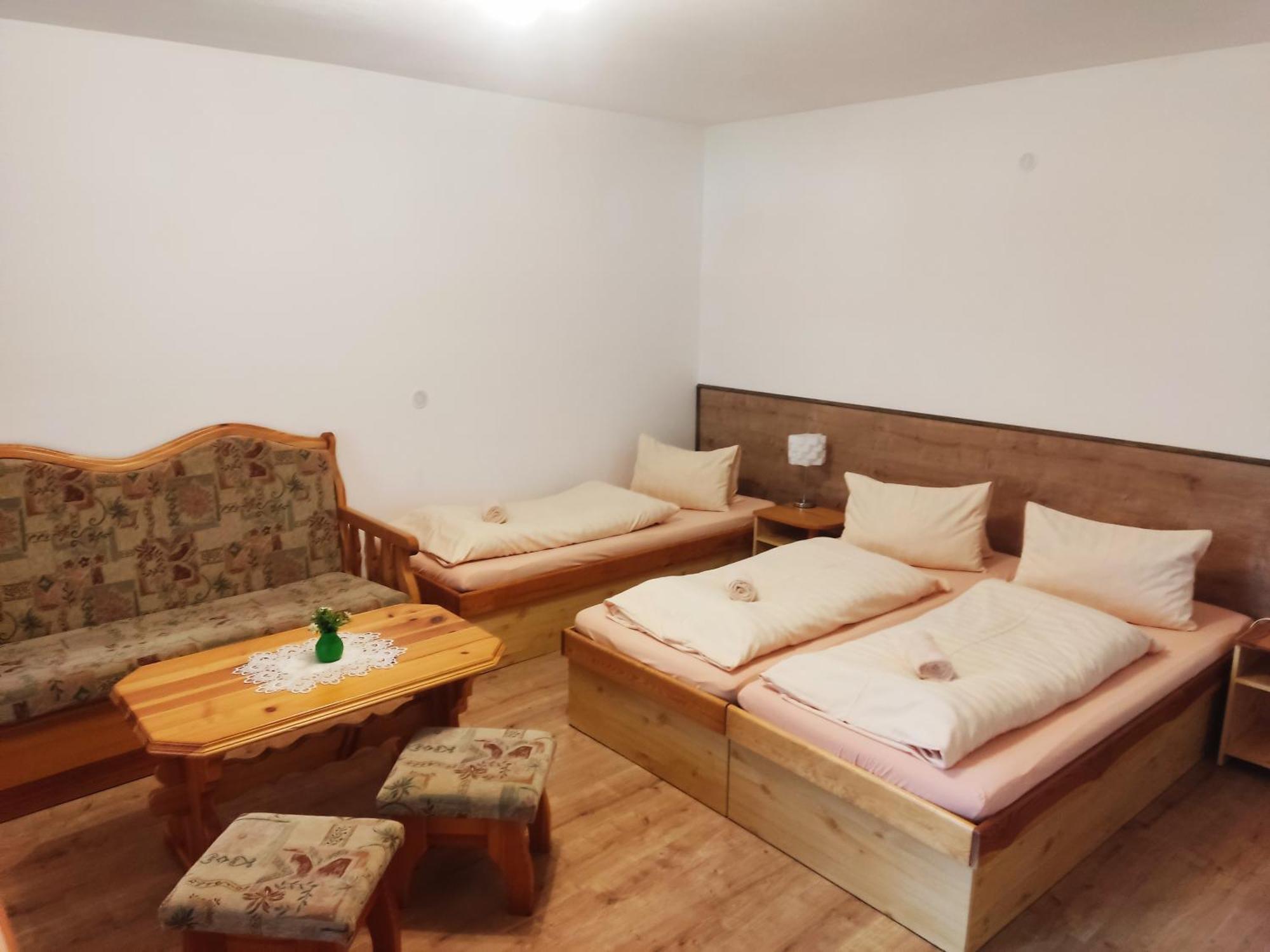 Penzion Leštiny Esterno foto