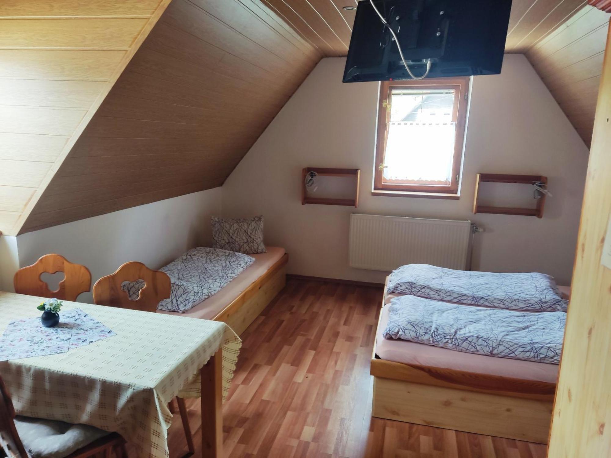 Penzion Leštiny Esterno foto